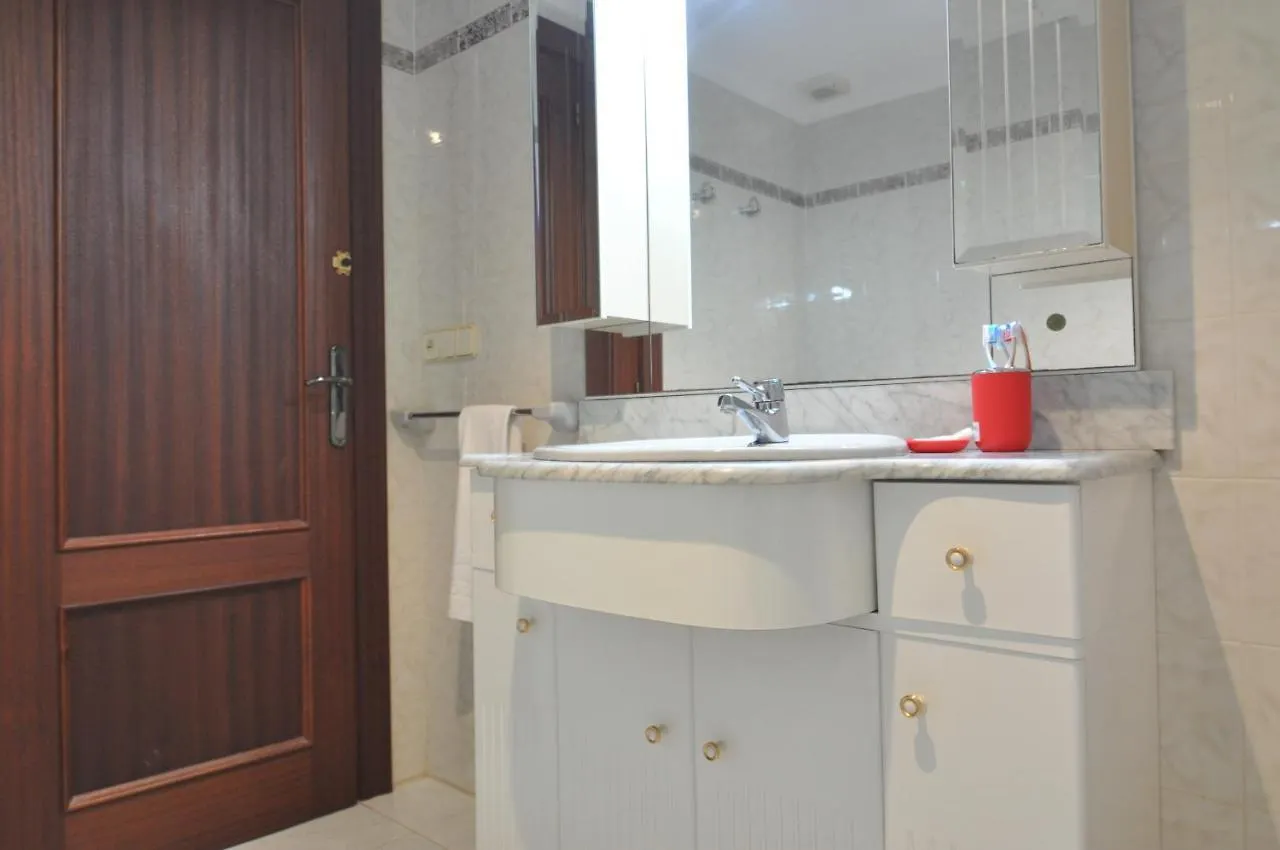 Apartamento RNET - Rhc- 2214 - Rosas Holiday Center